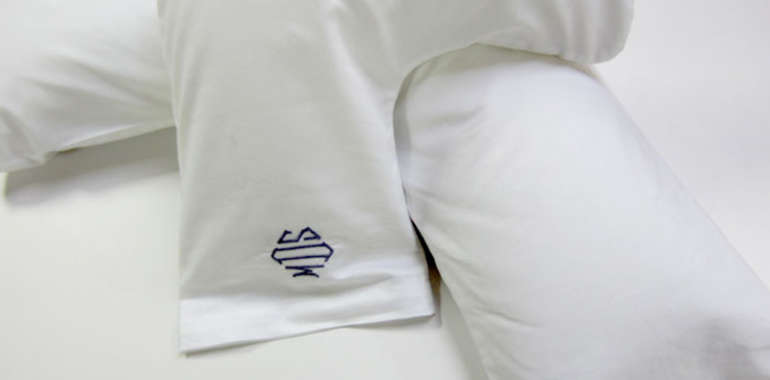 The Pillow Bar – Jetsetter Mini Pillowcase