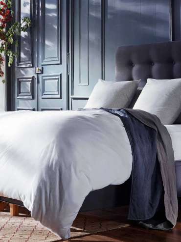 ShetlandSuperb_dressed_20142 Vispring Mattress at Sleep & Dream Luxury Mattress Store, 510 W Cordova Rd, Santa Fe, NM 87505 505-988-9195