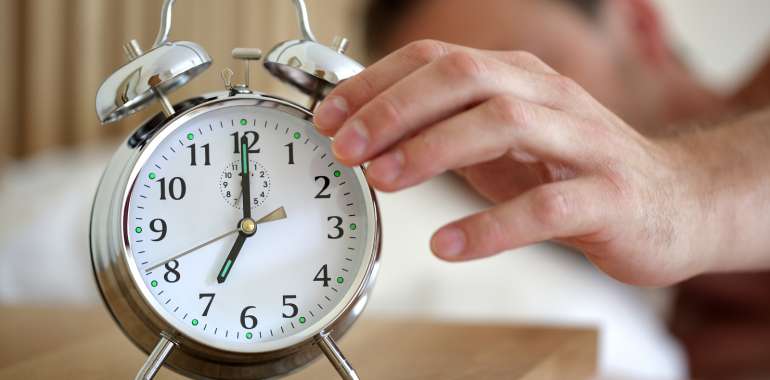 How to Wake Up! Learn to Stop Pressing Snooze